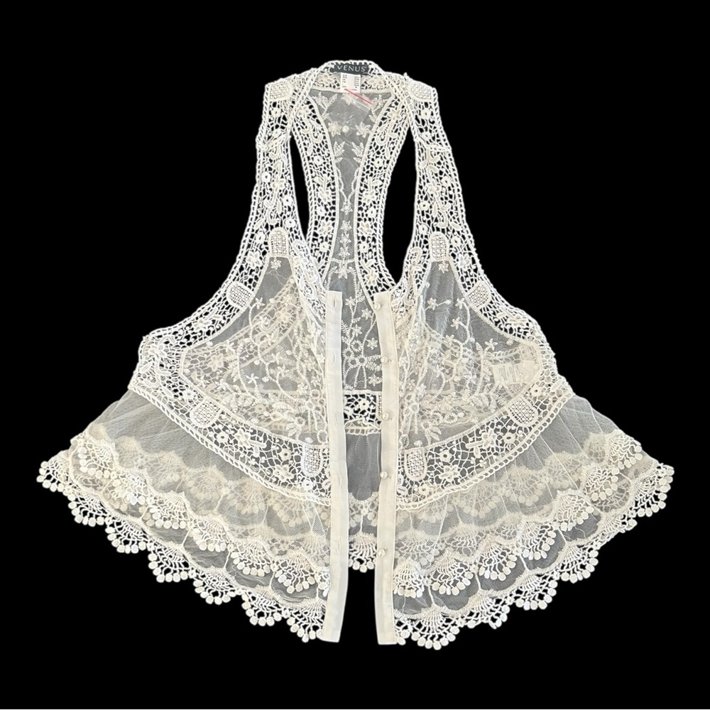 New Lace crochet vest filet pearl button racerback layering piece M Fairycore